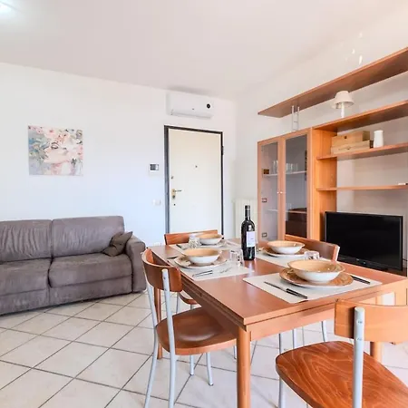 Terrace With View - Pasana Apartamento